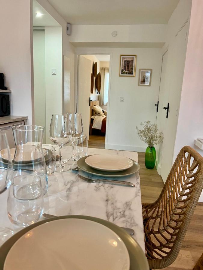 Apartment Cocon 2 Pieces Avec Grande Terrasse A Vauban Marseille